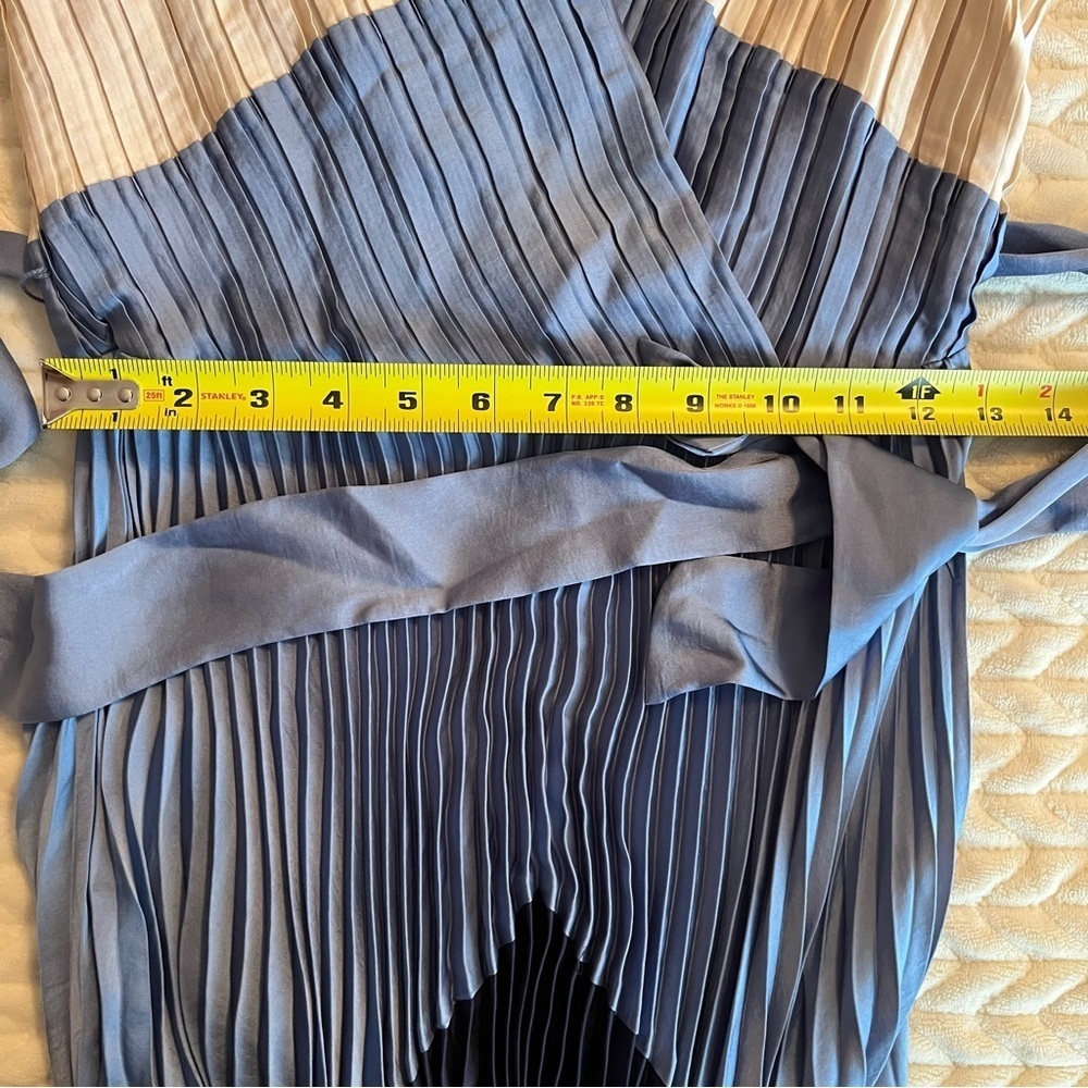 DKNY Sleeveless Pleated Maxi Dress Color block Size 6 NWT Formal, Wedding, - Picture 8 of 12